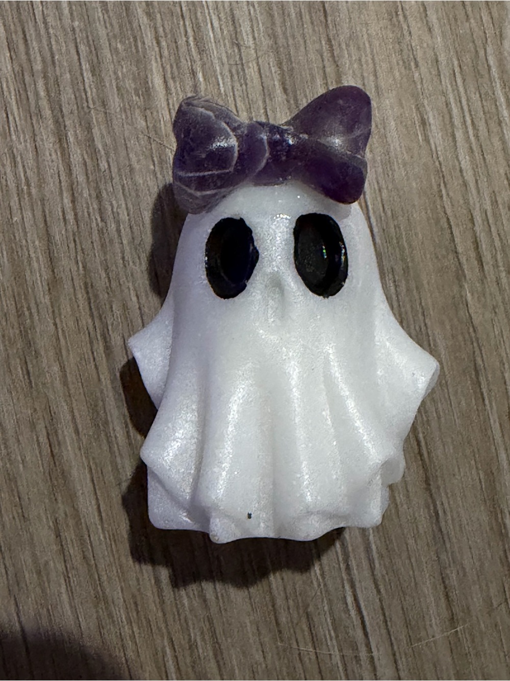 Adorable White Jade Ghost Carving With Amethyst Bow